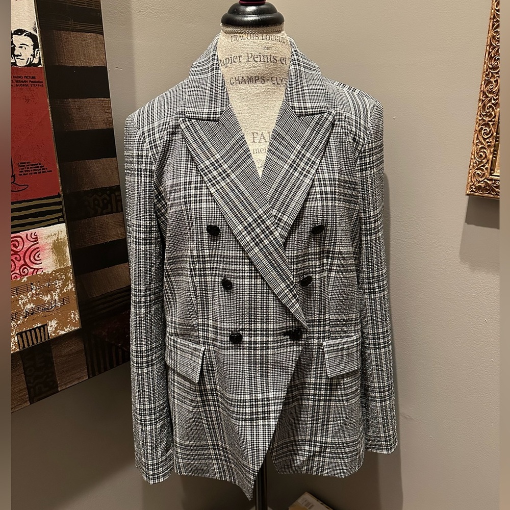 EUC Maison d’Amélie Lightweight Plaid Blazer